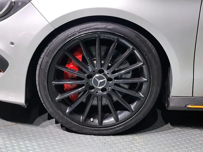 Mercedes-Benz CLA 45 AMG Amg 4Matic, снимка 5 - Автомобили и джипове - 55653950