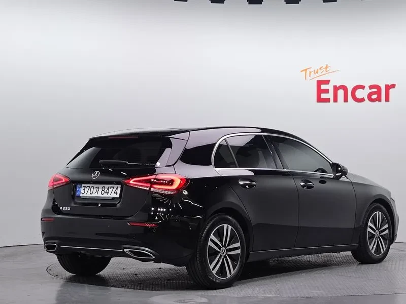 Mercedes-Benz A 220 W177, снимка 2 - Автомобили и джипове - 55790306
