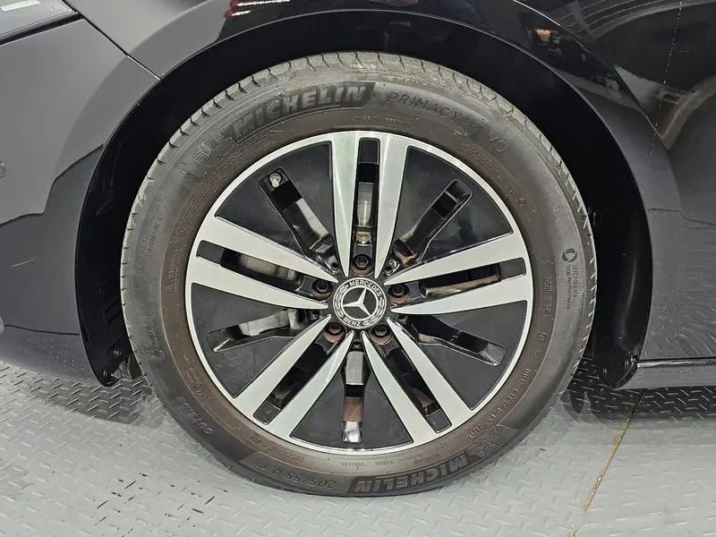 Mercedes-Benz A 220 W177, снимка 5 - Автомобили и джипове - 55790306