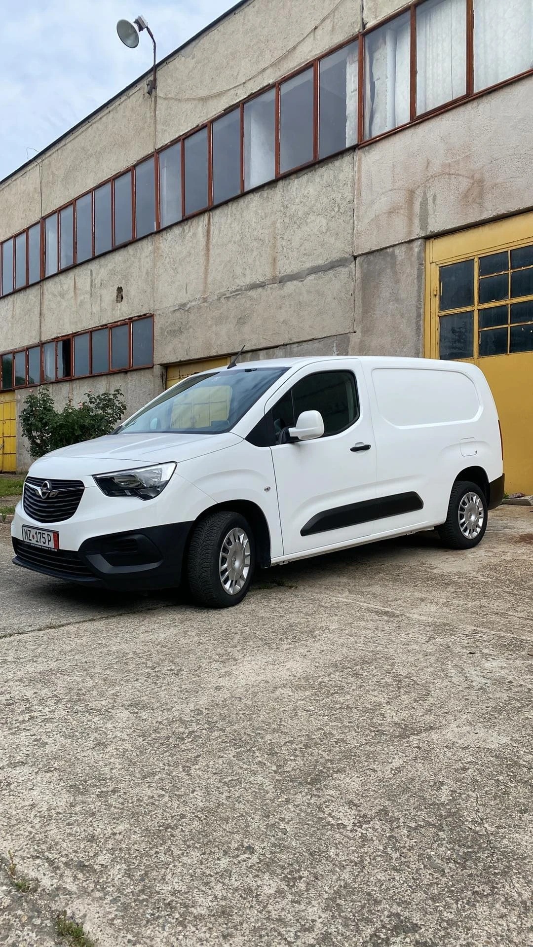 Opel Combo 1, 5 CDTI MAXI - изображение 5