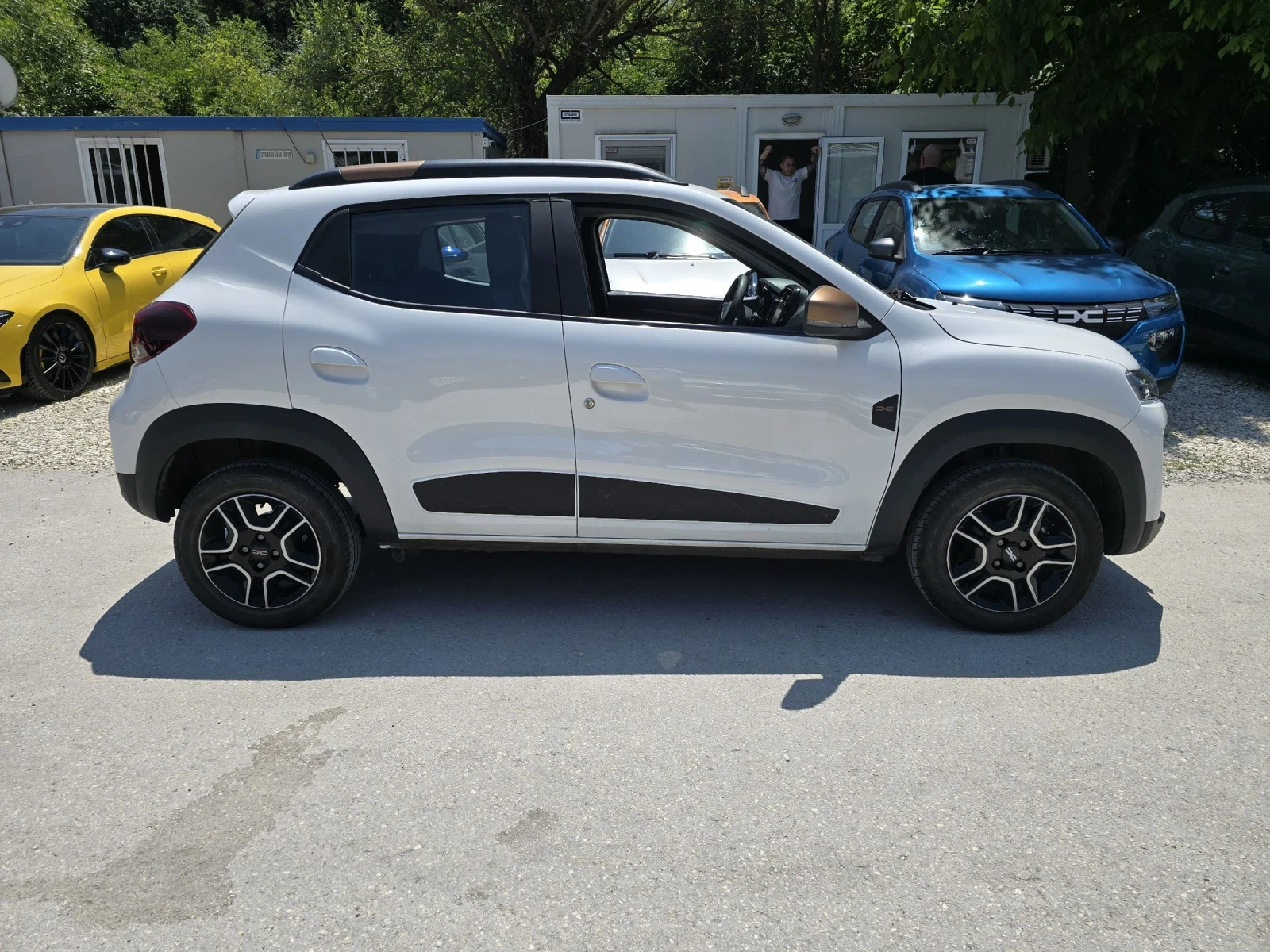 Dacia Spring Extreme electric 65 CCS Гаранция Лизинг - изображение 8