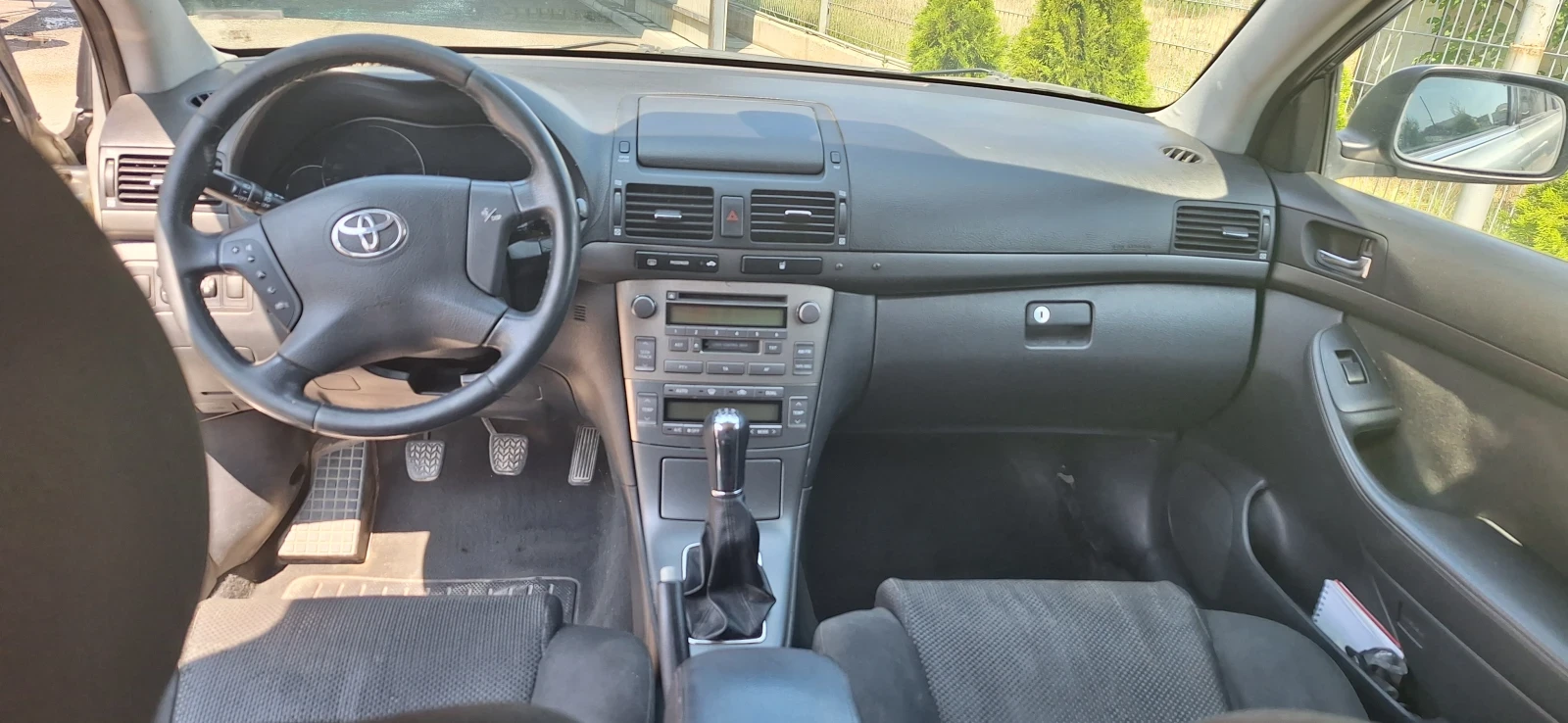 Toyota Avensis  - изображение 4
