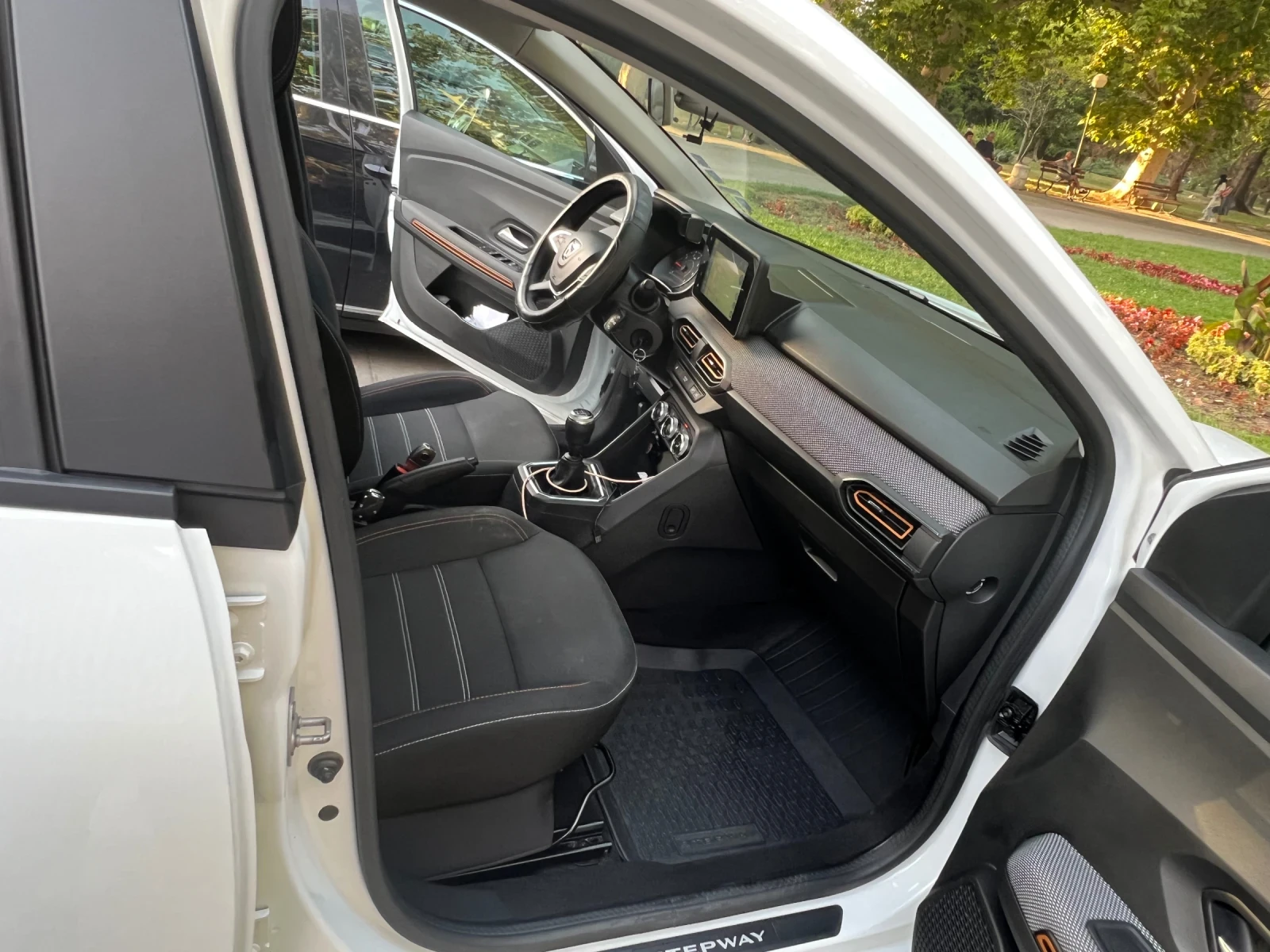 Dacia Sandero Stepway | Mobile.bg — изображение 11