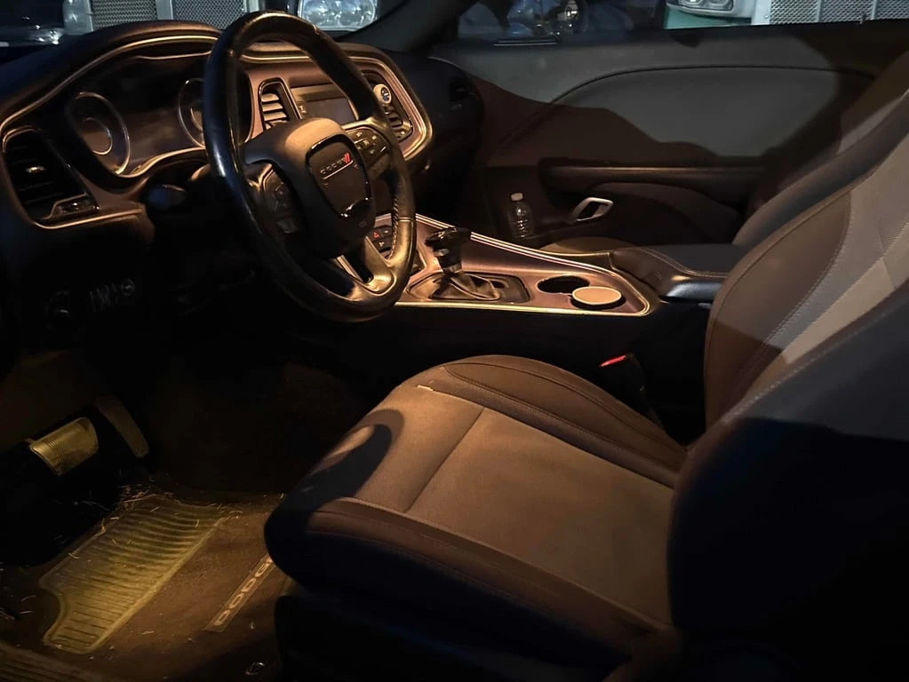 Dodge Challenger * SXT * CARFAX *    | Mobile.bg   5