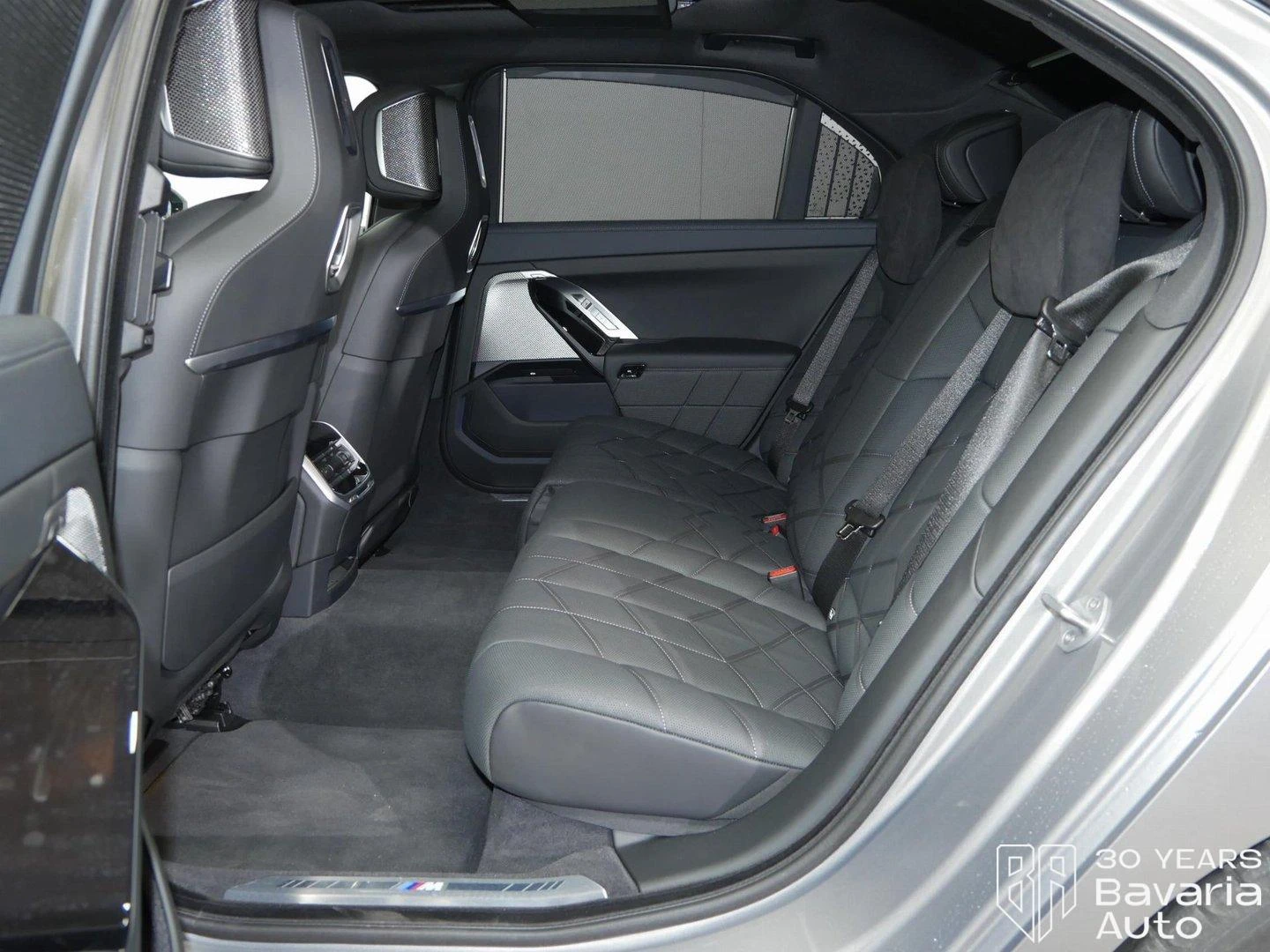 BMW i7 60 xDrive M Sport Paket - изображение 8