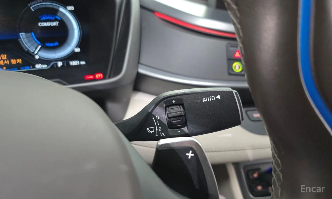 BMW i8 * КОЖА* ПОДГРЕВ* HEAD-UP* FULL* , снимка 13 - Автомобили и джипове - 53960895