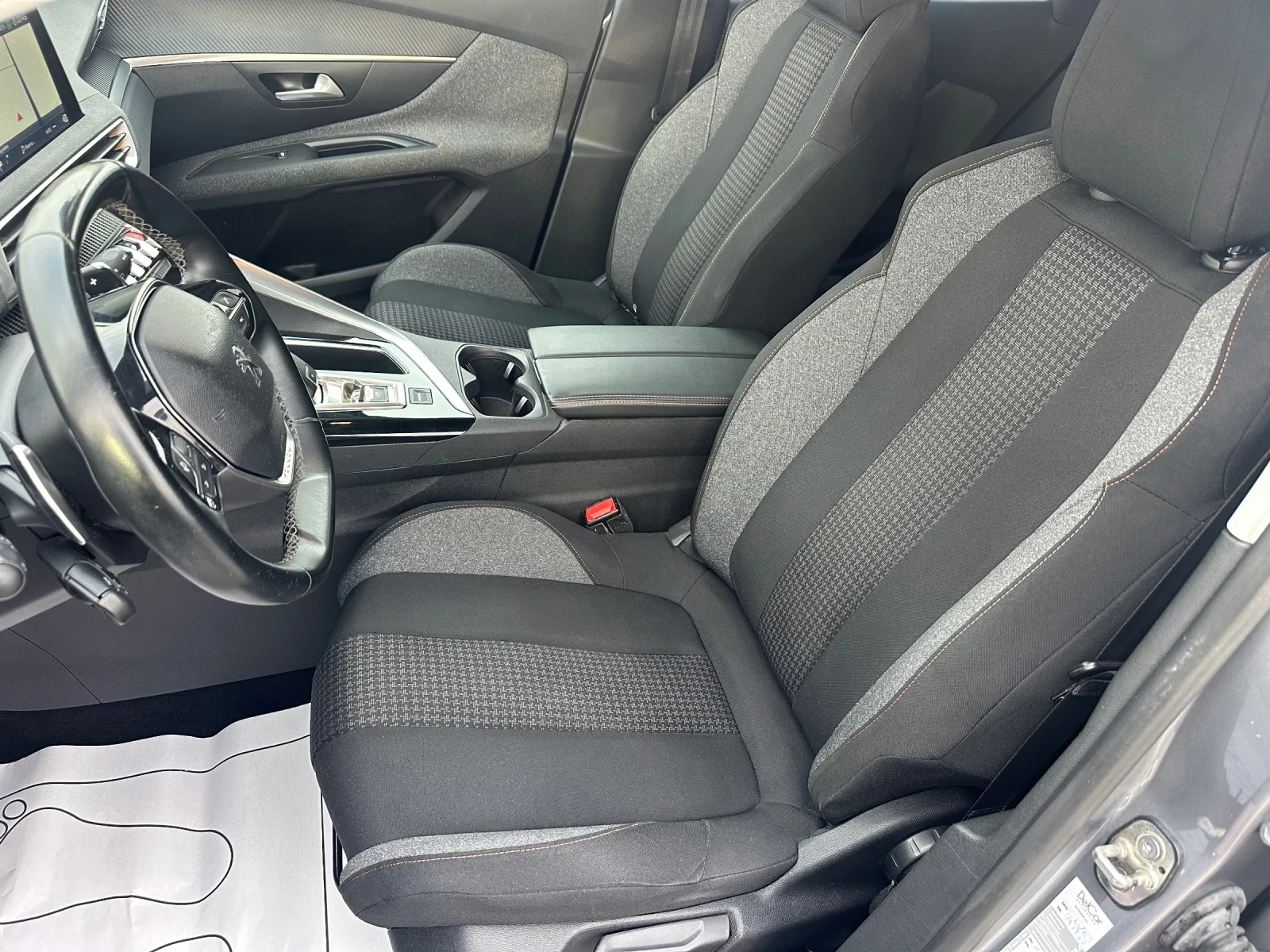 Peugeot 3008 02/2019G 1.5D 131HP AUTOMATIC* 176777km EVRO6 , снимка 8 - Автомобили и джипове - 53964640