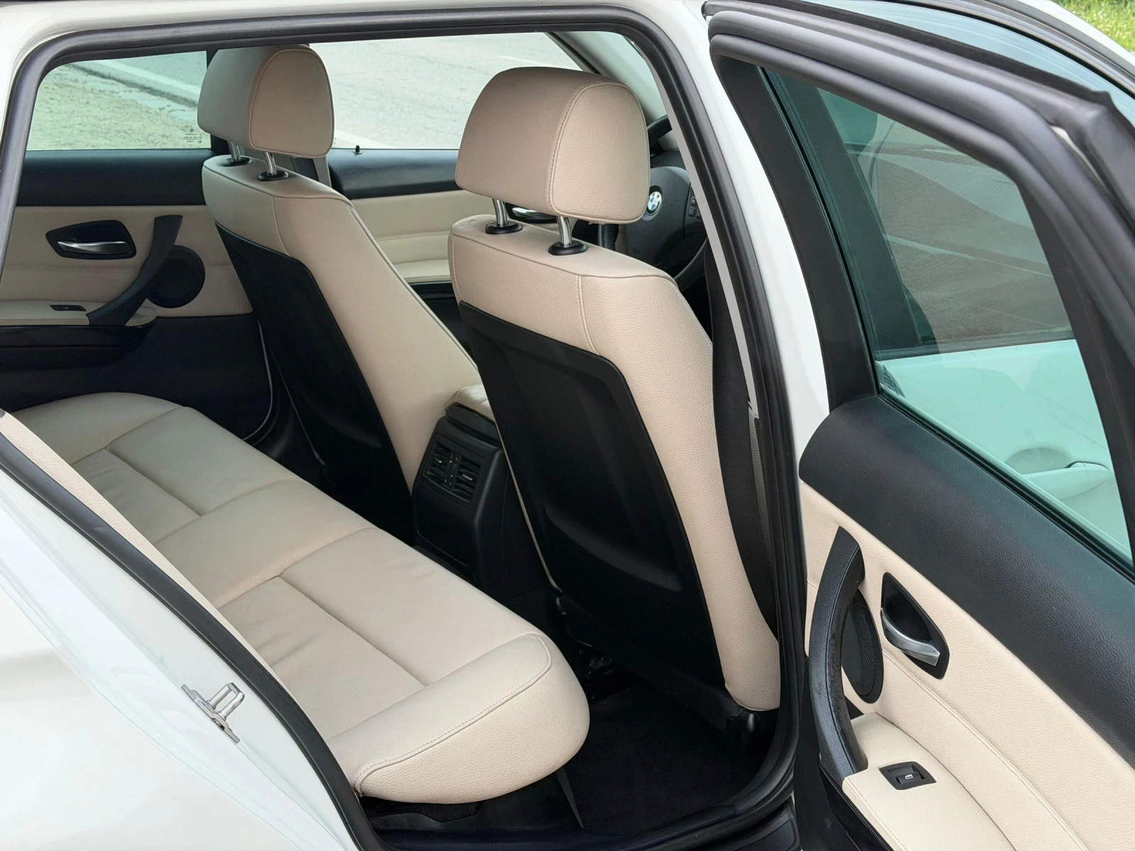 BMW 320 2.0D 184k.s X.Drive AVTOMAT  | Mobile.bg � ����������� 12