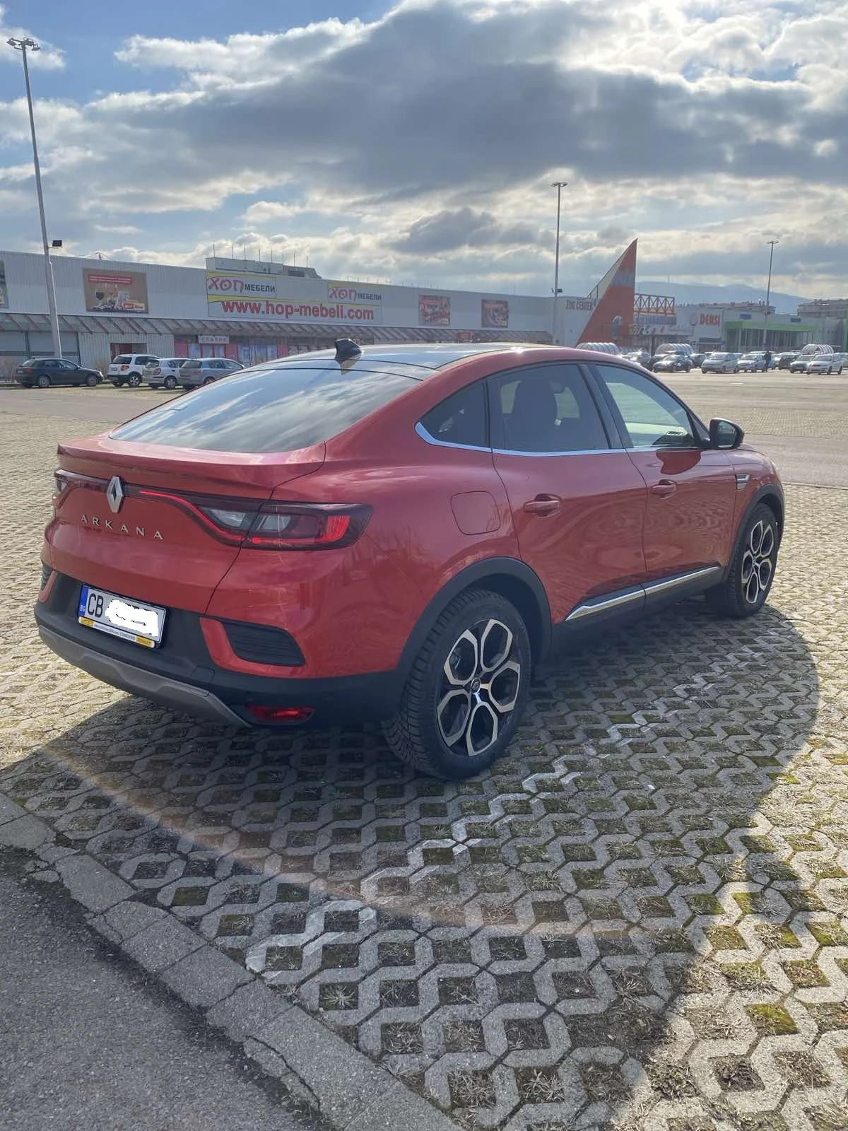 Renault Arkana, снимка 7 - Автомобили и джипове - 54642100