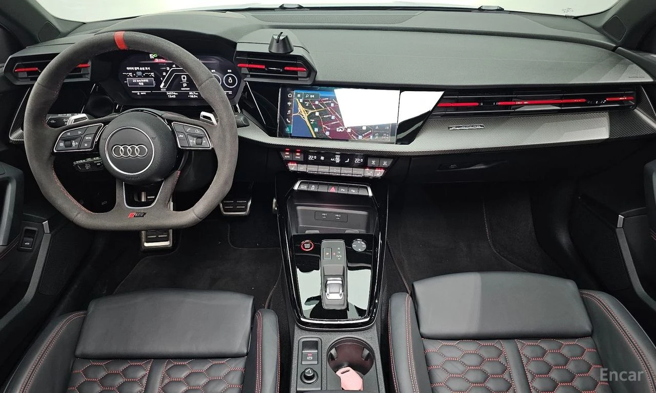 Audi Rs3 2.5 TFSI* QUATTRO*  ПОДГРЕВ* КОЖА* НАВИГАЦИЯ* , снимка 4 - Автомобили и джипове - 54702652