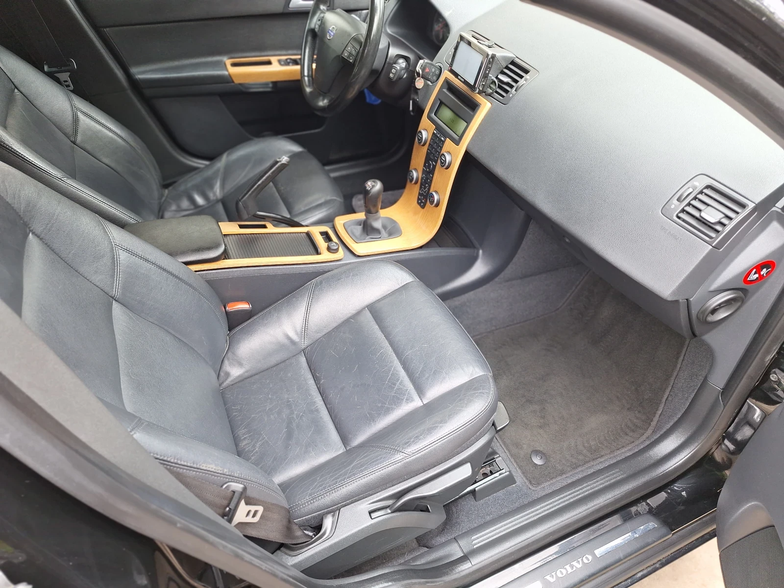 Volvo V50 2.4 D5, снимка 12 - Автомобили и джипове - 54813154