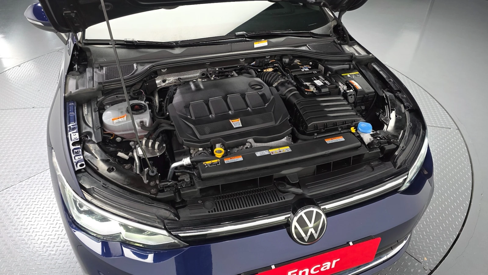 VW Golf 8th Genaration 2.0 TDI Prestige, снимка 7 - Автомобили и джипове - 54826512