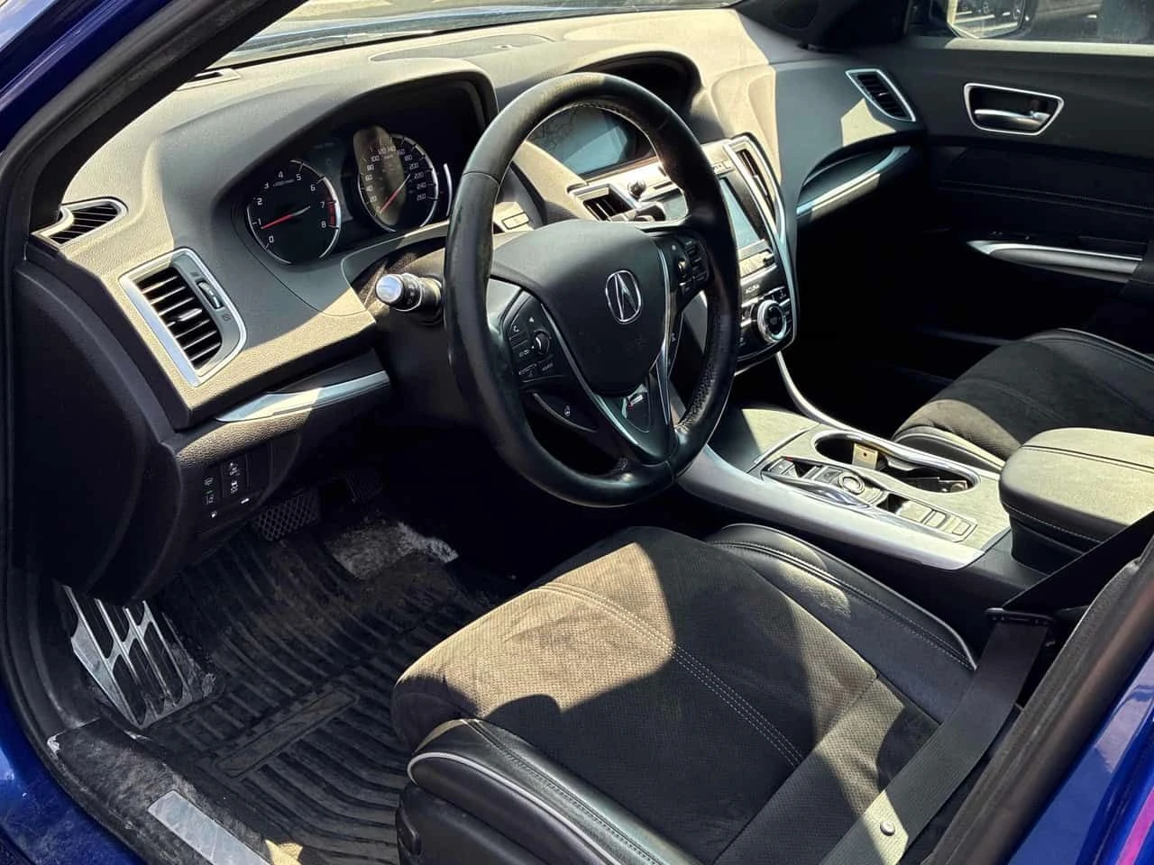 Acura TLX * Tech A Spec * АВТОКРЕДИТ БЕЗ ПЪРВОНАЧАЛНА ВНОСКА, снимка 5 - Автомобили и джипове - 55099100
