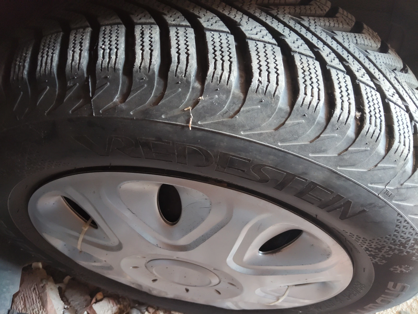 Hyundai Ix20, снимка 15 - Автомобили и джипове - 55569144