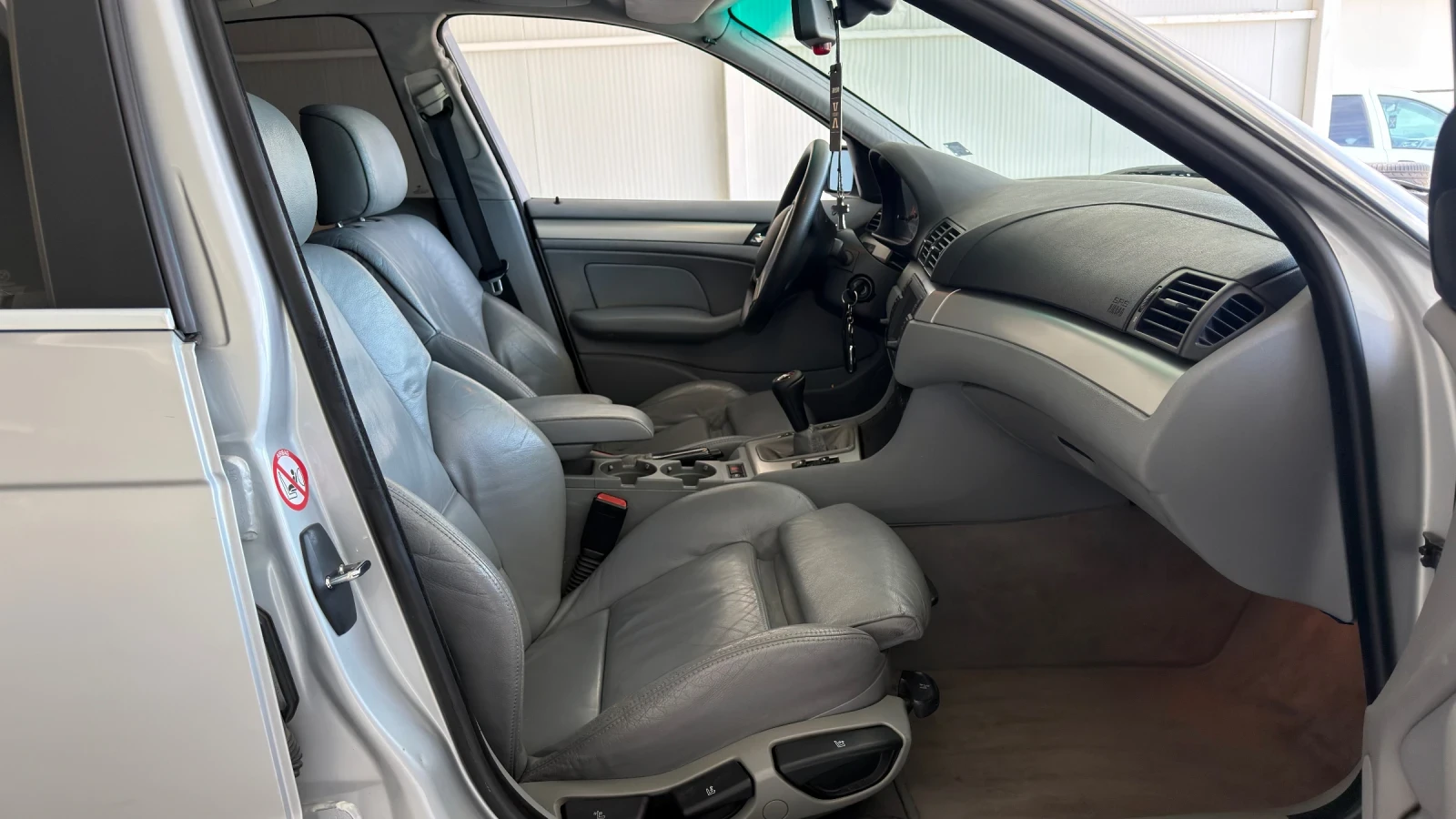 BMW 330 d, снимка 7 - Автомобили и джипове - 55589653