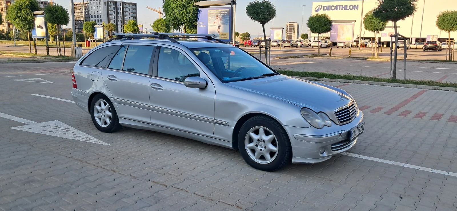 Mercedes-Benz C 220 W203 2.2cdi 150ps Avantgarde, Automatic, снимка 4 - Автомобили и джипове - 55609208