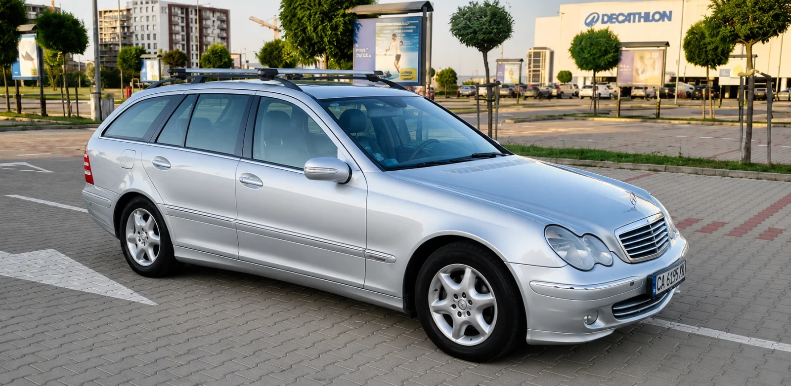 Mercedes-Benz C 220 W203 2.2cdi 150ps Avantgarde, Automatic, снимка 3 - Автомобили и джипове - 55609208
