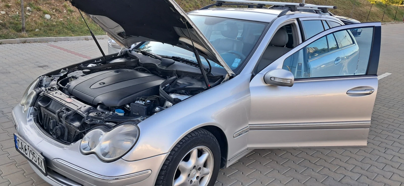 Mercedes-Benz C 220 W203 2.2cdi 150ps Avantgarde, Automatic, снимка 6 - Автомобили и джипове - 55609208