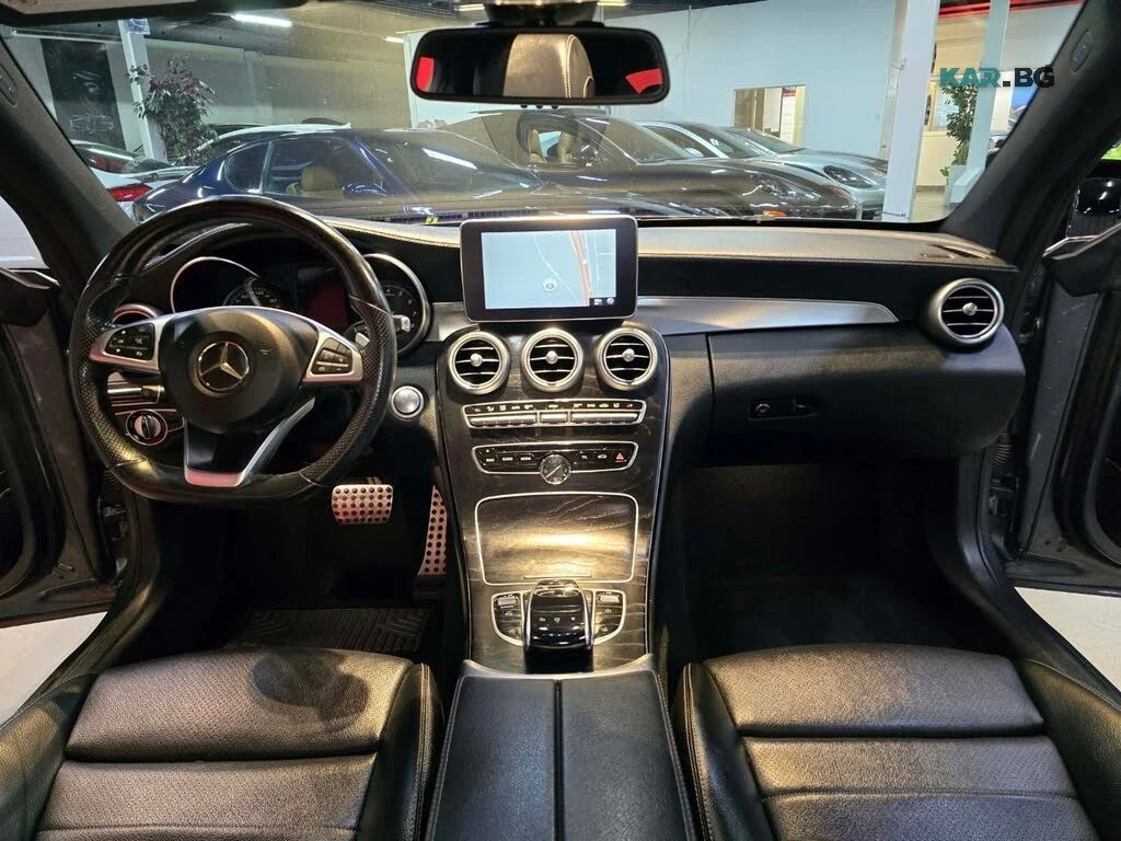 Mercedes-Benz C 300 4MATIC* BURMESTER* ПОДГРЕВ* КАМЕРА* SUNROOF* , снимка 10 - Автомобили и джипове - 55707097