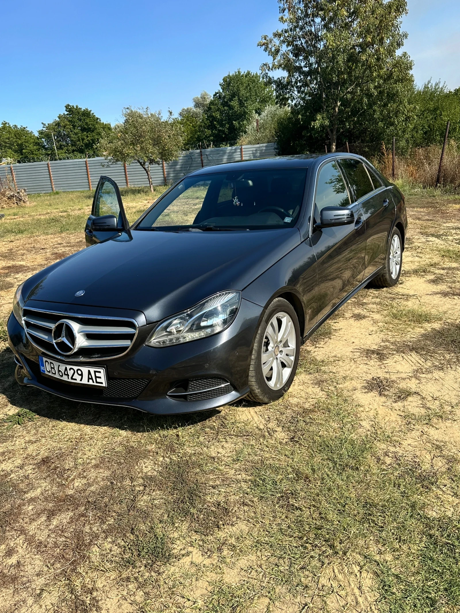 Mercedes-Benz E 200