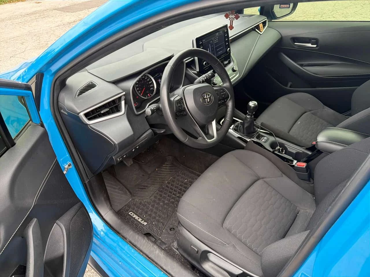 Toyota Corolla SE* Manual * ���������� ��� ������������ ������*  | Mobile.bg � ����������� 5