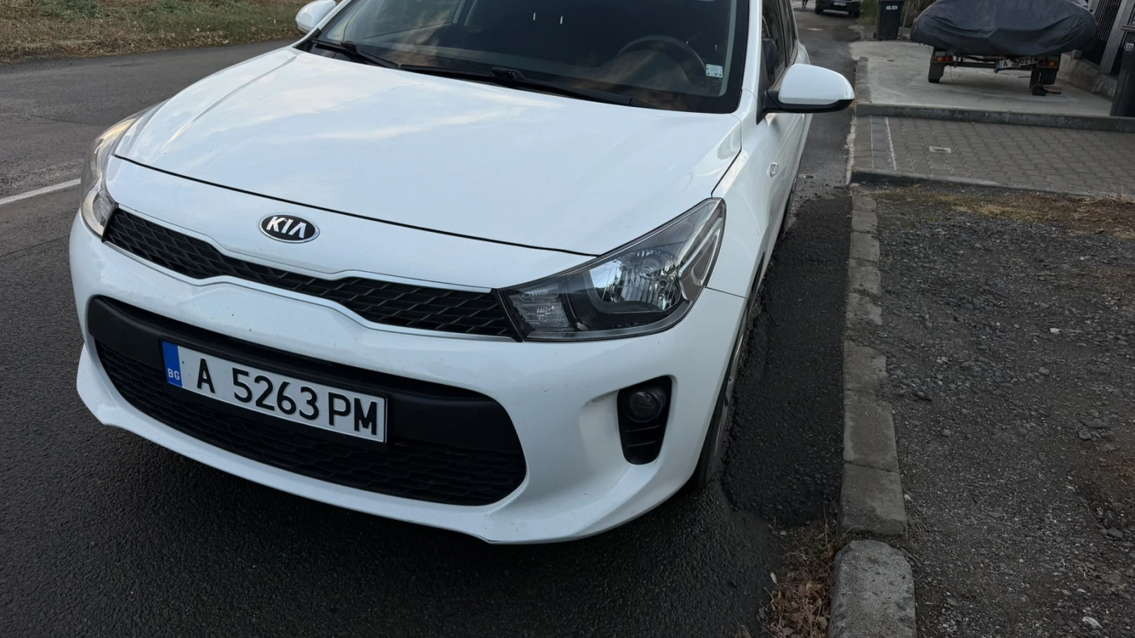 Kia Rio 1.25i, снимка 4 - Автомобили и джипове - 56535641