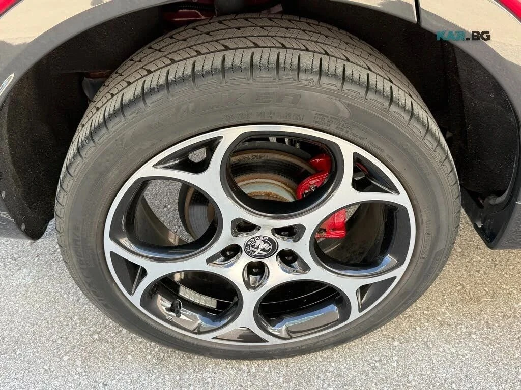 Alfa Romeo Tonale, снимка 12 - Автомобили и джипове - 56711669