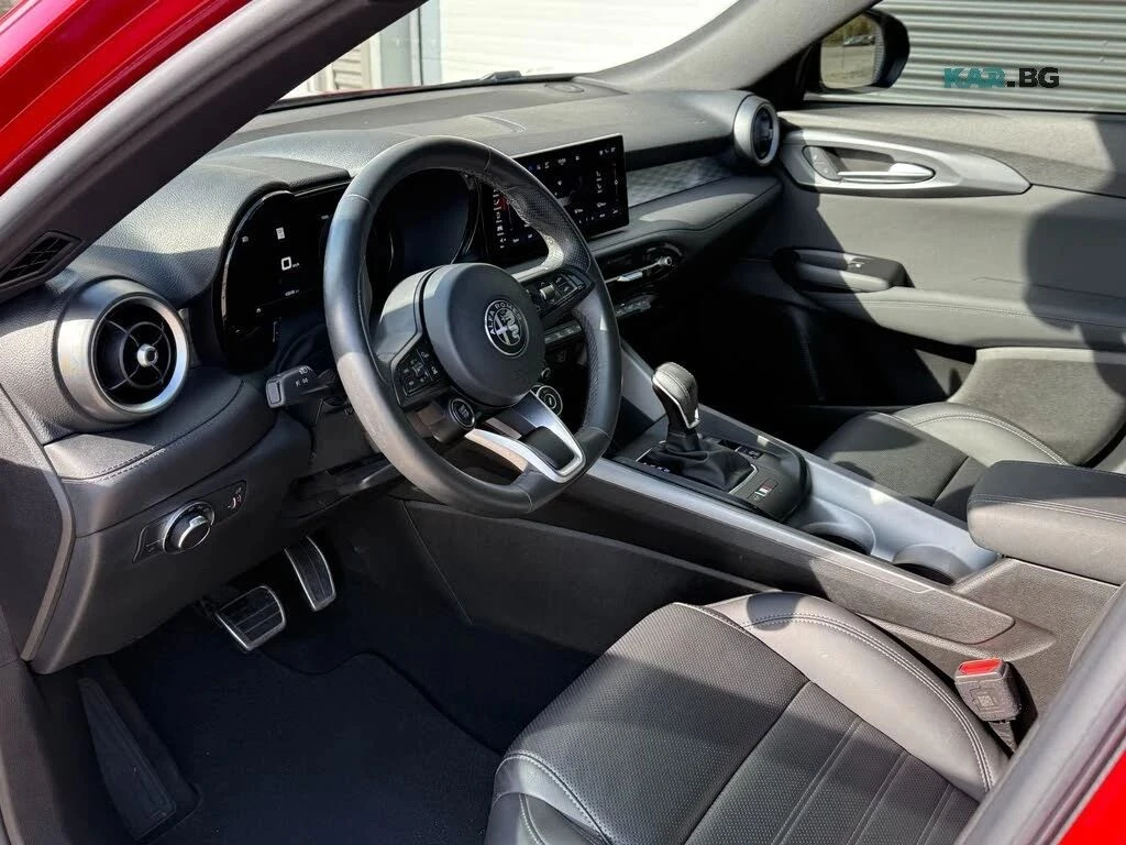 Alfa Romeo Tonale, снимка 14 - Автомобили и джипове - 56711669
