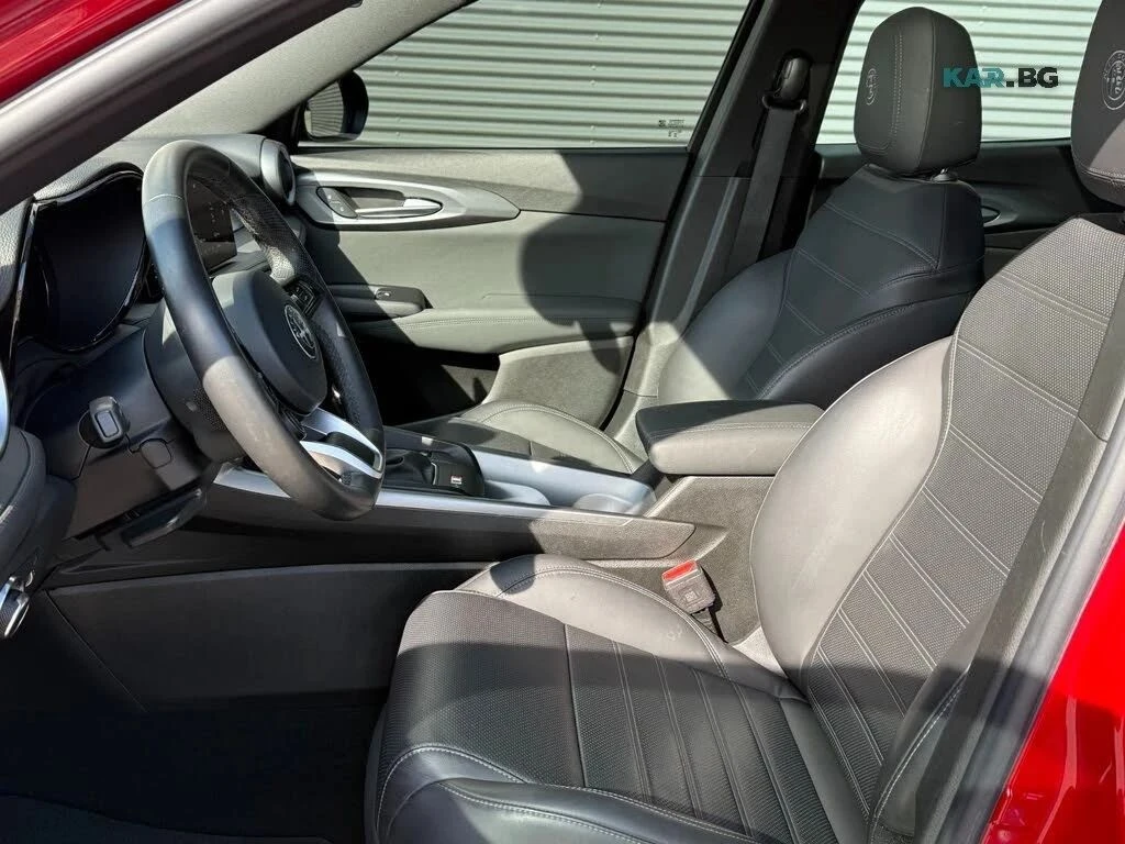 Alfa Romeo Tonale, снимка 13 - Автомобили и джипове - 56711669