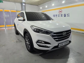 Hyundai Tucson 2.0 Modern* ПОДГРЕВ ВОЛАН* КРАЙНА ЦЕНА, снимка 3