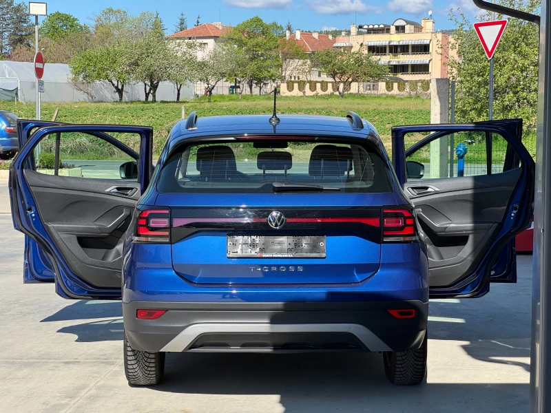 VW T-Cross 1.0 TSI 110hp EU6 AUTOMATIC, снимка 6 - Автомобили и джипове - 49960853