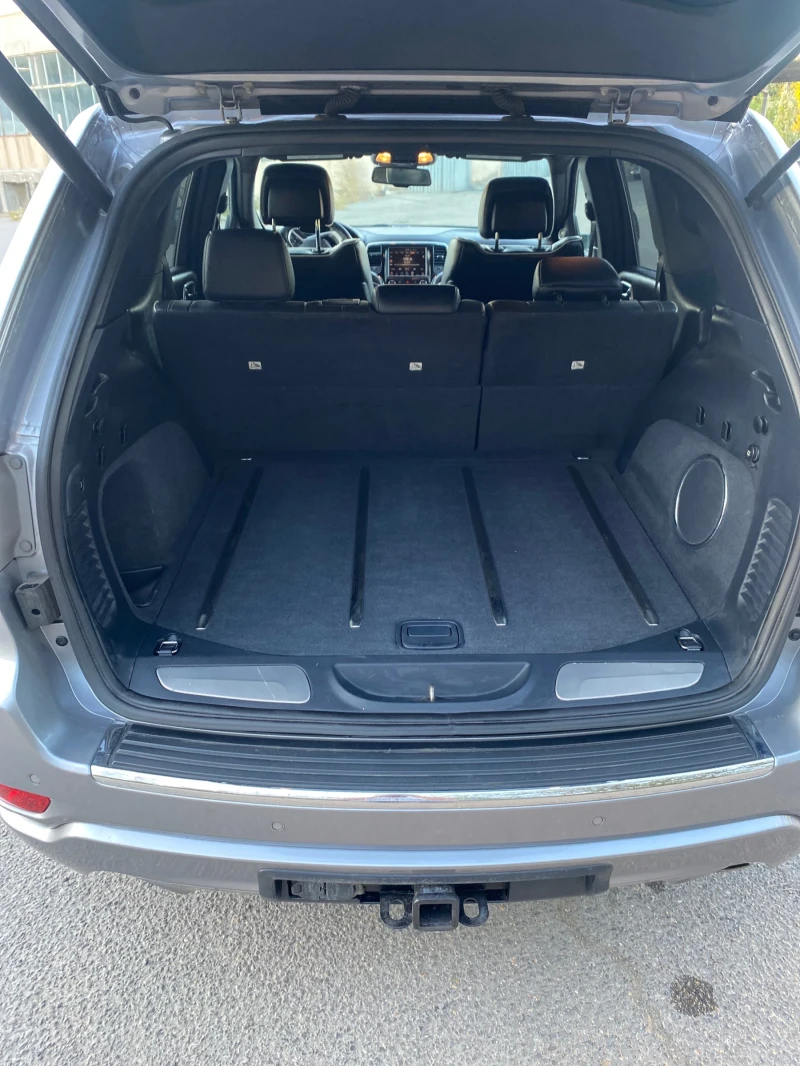 Jeep Grand cherokee 3.6 OVERLAND, снимка 9 - Автомобили и джипове - 52112235