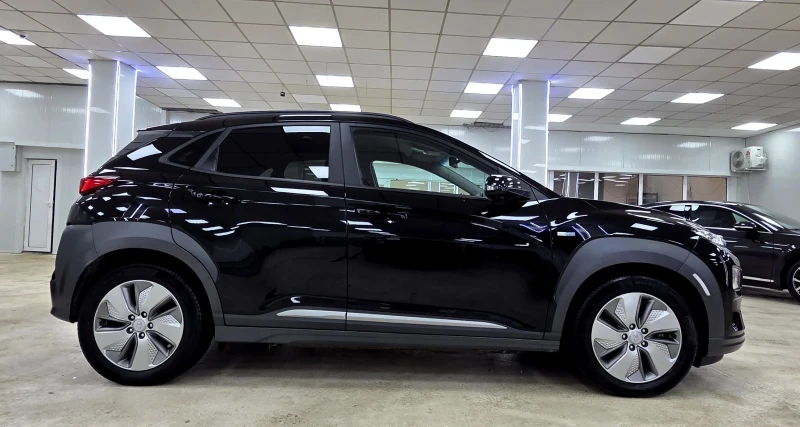 Hyundai Kona 64KWh/2021/Premium/Blue Link, снимка 2 - Автомобили и джипове - 52805569
