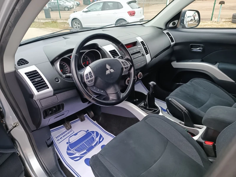 Mitsubishi Outlander 2.4i-170кс-ШВЕЙЦАРИЯ-РЪЧКА-4Х4-KEYLESS, снимка 7 - Автомобили и джипове - 53237500
