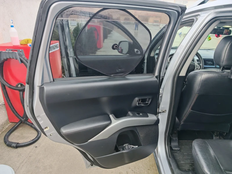 Mitsubishi Outlander 2.2, снимка 12 - Автомобили и джипове - 53255388
