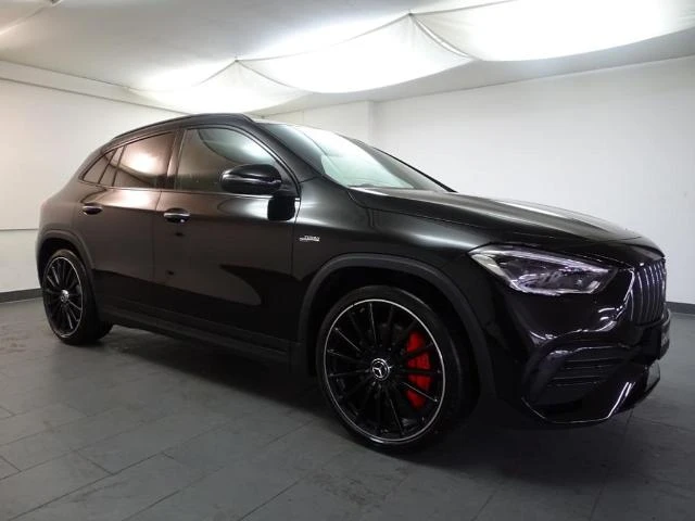 Mercedes-Benz GLA 35 AMG 4M - изображение 2
