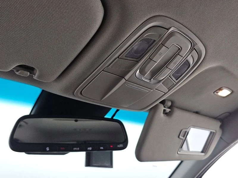 Hyundai Santa fe 2.0 Automatic, снимка 16 - Автомобили и джипове - 55472738