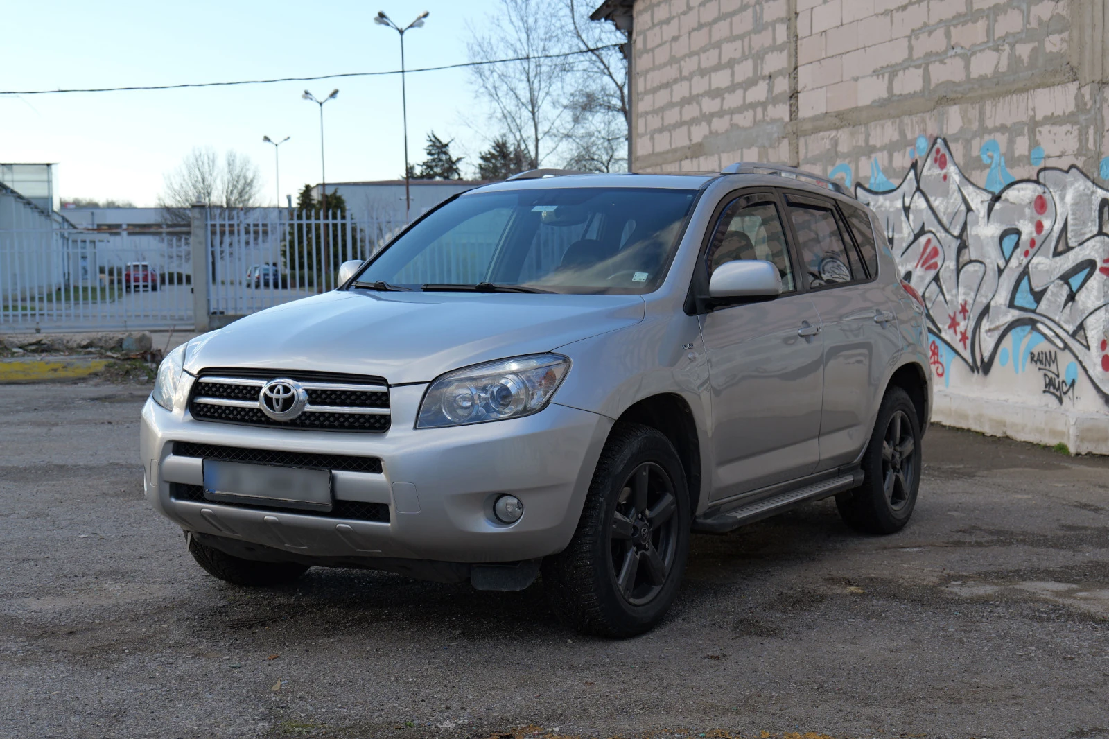 Toyota Rav4 2, 2 D4D, 136 к.с., 4x4 - изображение 4