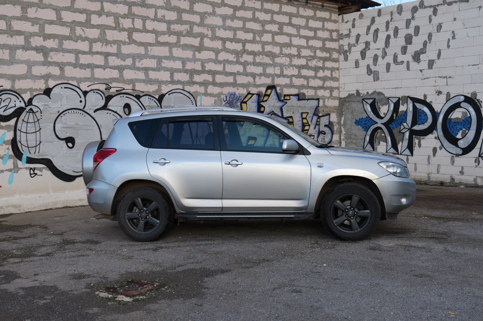 Toyota Rav4 2, 2 D4D, 136 к.с., 4x4 - изображение 2