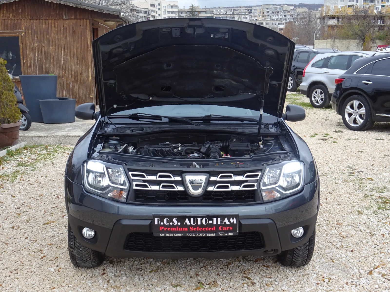 Dacia Duster 1.6i 114kc S&S GPL 5вр. Laureate Family - изображение 7