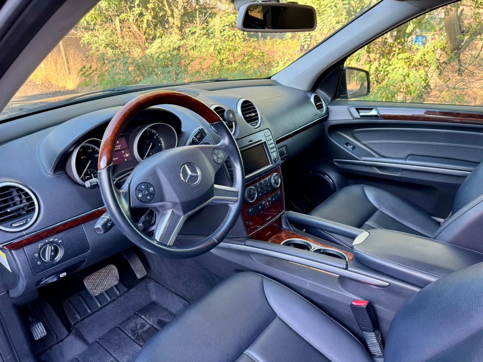 Mercedes-Benz GL 450  - изображение 5