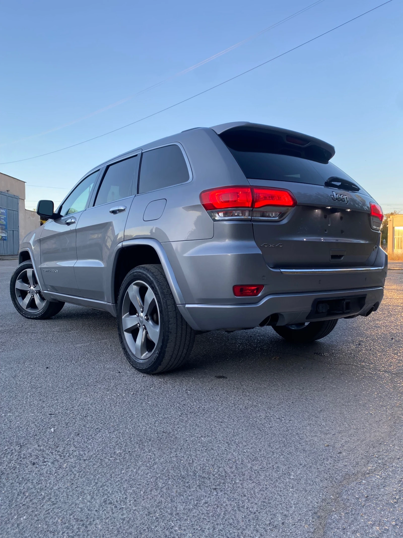 Jeep Grand cherokee 3.6 OVERLAND - изображение 5