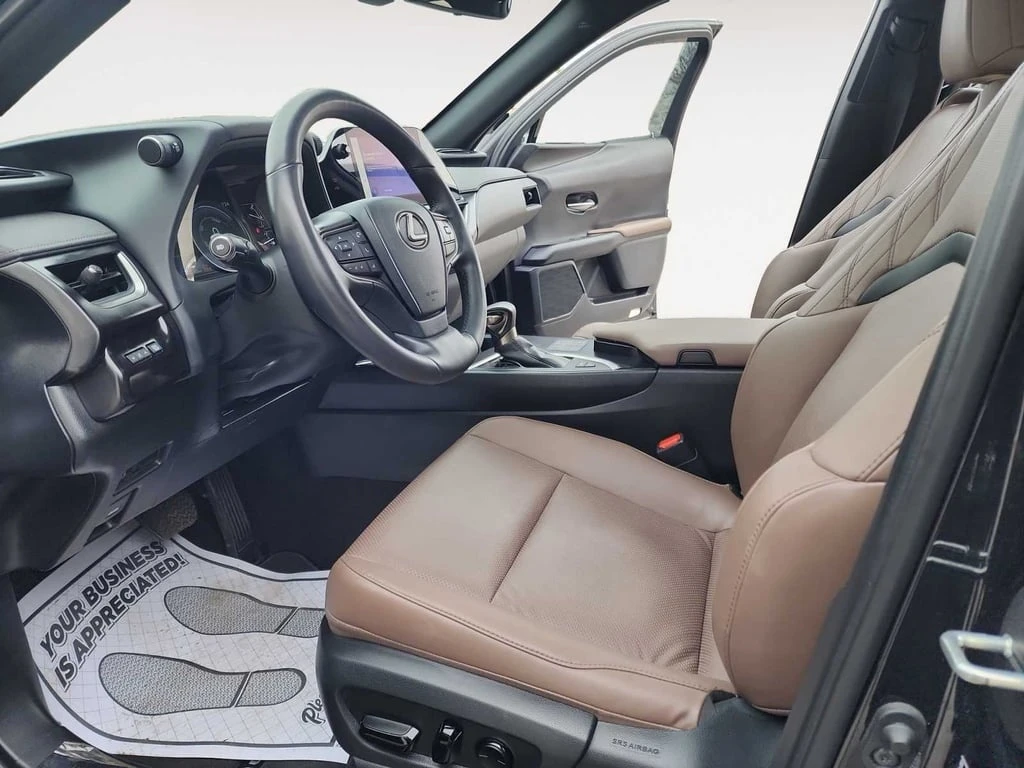 Lexus UX 250h  CARFAX - изображение 5