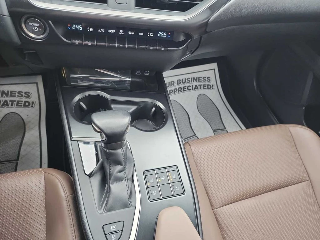 Lexus UX 250h  CARFAX | Mobile.bg � ����������� 14