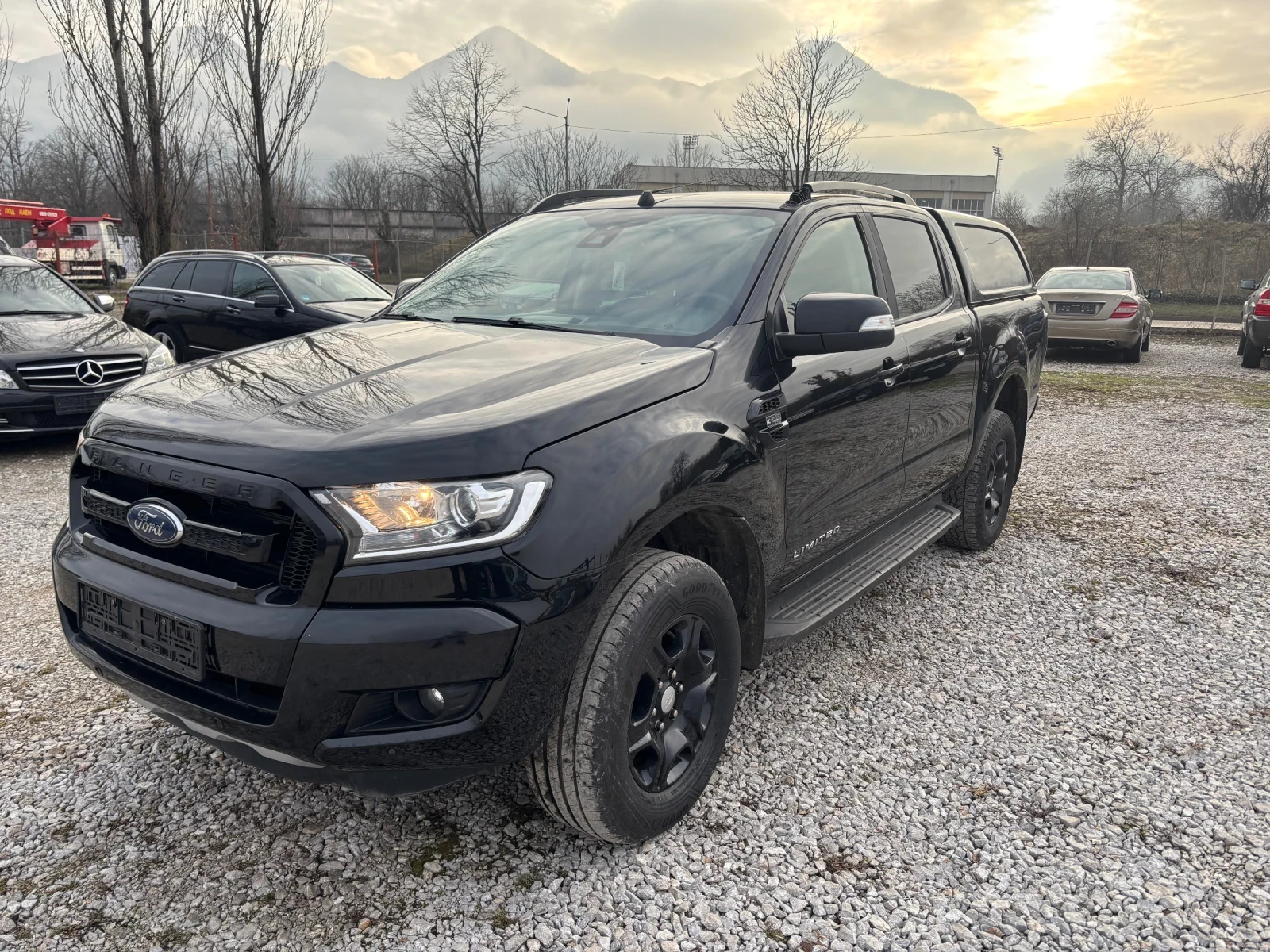 Ford Ranger LIMITED 200к.с FULL  - изображение 2