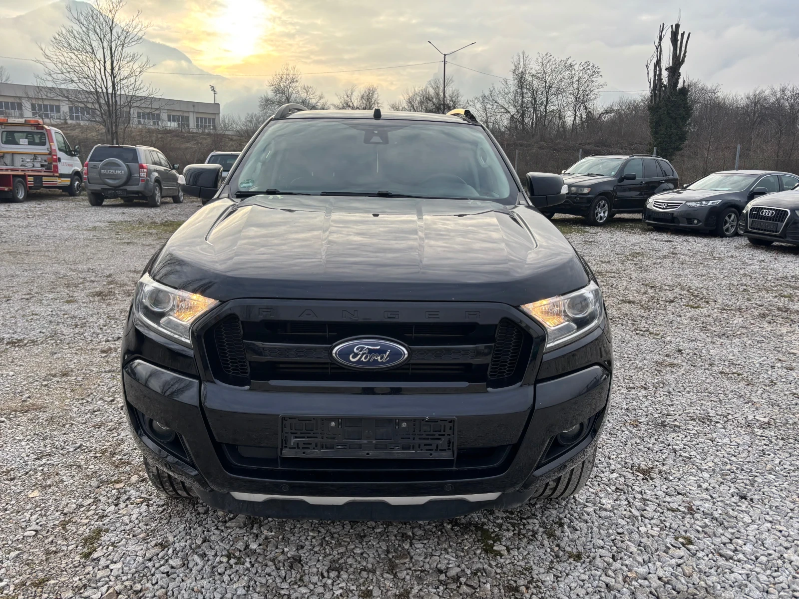 Ford Ranger LIMITED 200к.с FULL  - изображение 3