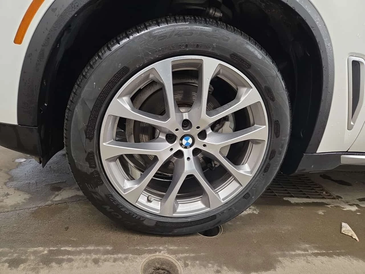 BMW X5 * xDrive40i * ПОДГРЕВИ * 360 * PANO * CARFAX, снимка 6 - Автомобили и джипове - 54680910