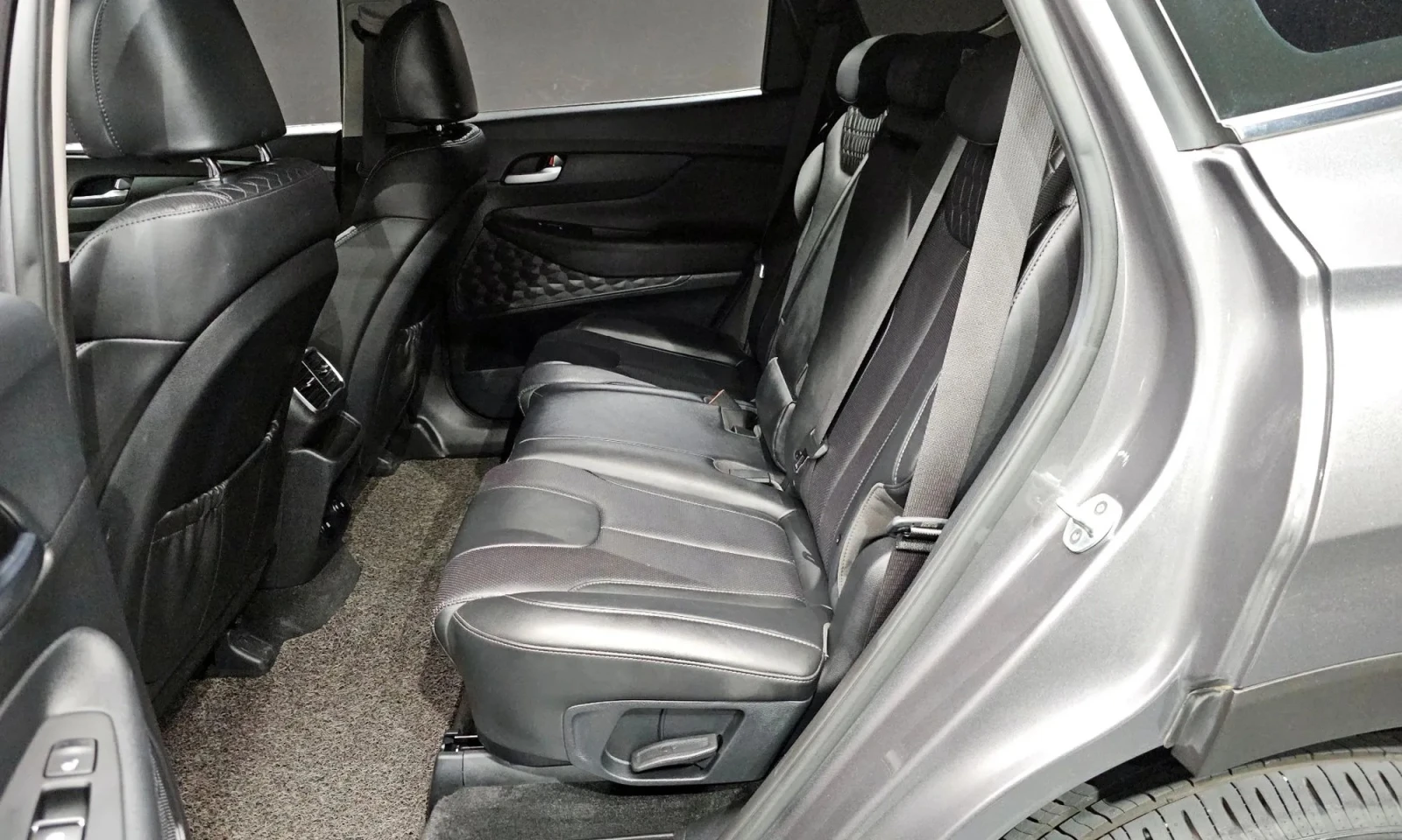 Hyundai Santa fe Diesel 2.0 2Wd Premium , снимка 15 - Автомобили и джипове - 54969495