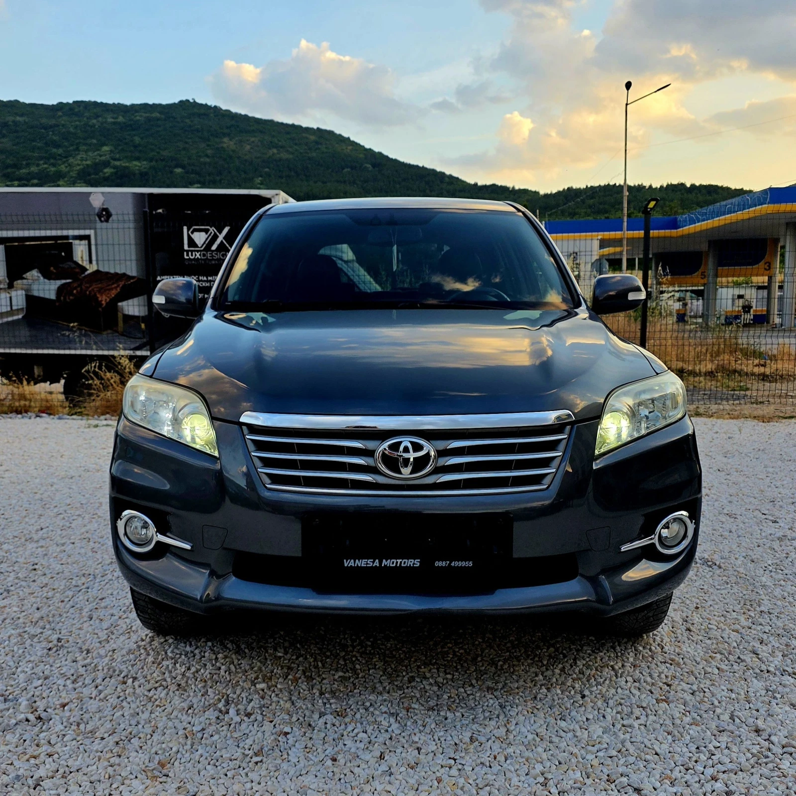 Toyota Rav4 FULL SERVICE Exeutive ���� ������ �������  | Mobile.bg � ����������� 2