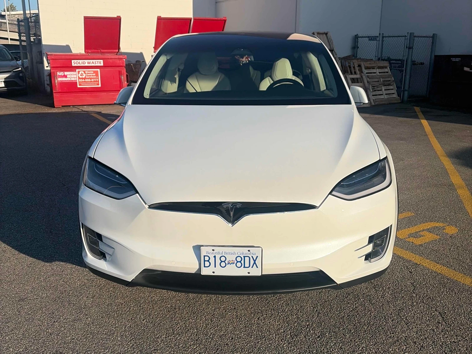 Tesla Model X AWD * CARFAX * АВТОКРЕДИТ * , снимка 6 - Автомобили и джипове - 56096647